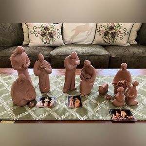 Vintage Grail Pottery Nativity